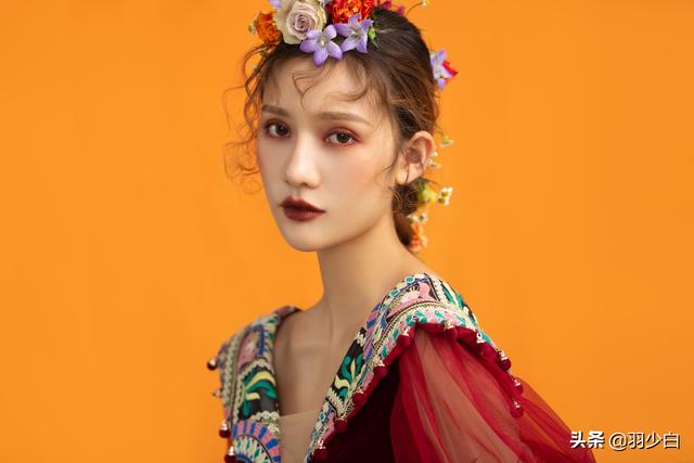 美容培训班一般要多少钱（学美甲美睫纹绣去哪里学正规）